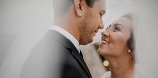 Making the Right Choice: How to Choose a Husband Who Will Make You Happy a couple getting married