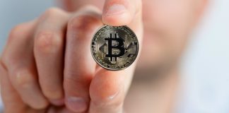 What is HODLing? bitcoin